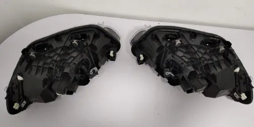 Par Farol Bmw 120i Serie 1 16a19 P/xênon Original Hella Novo